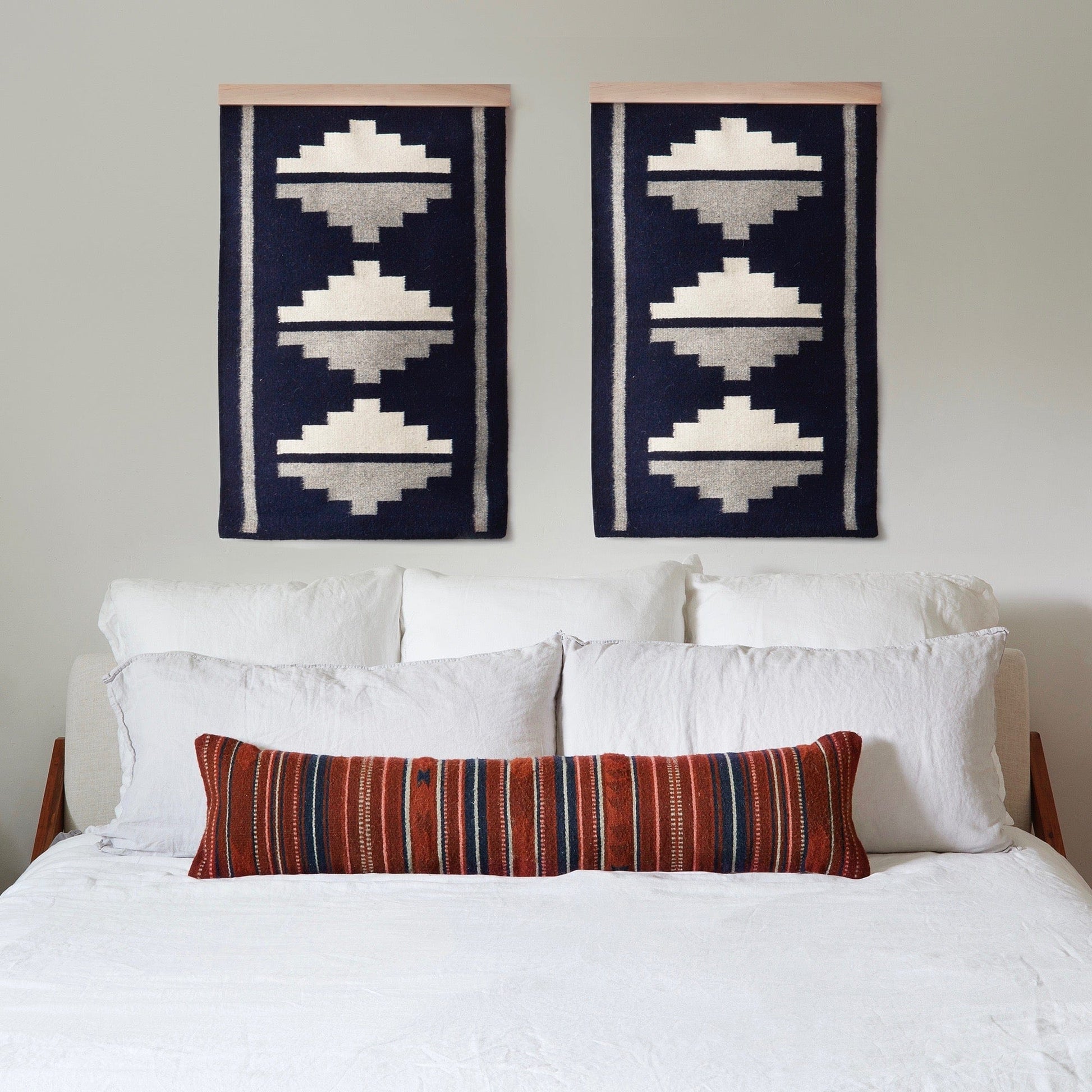 Paso Lumbar Pillow