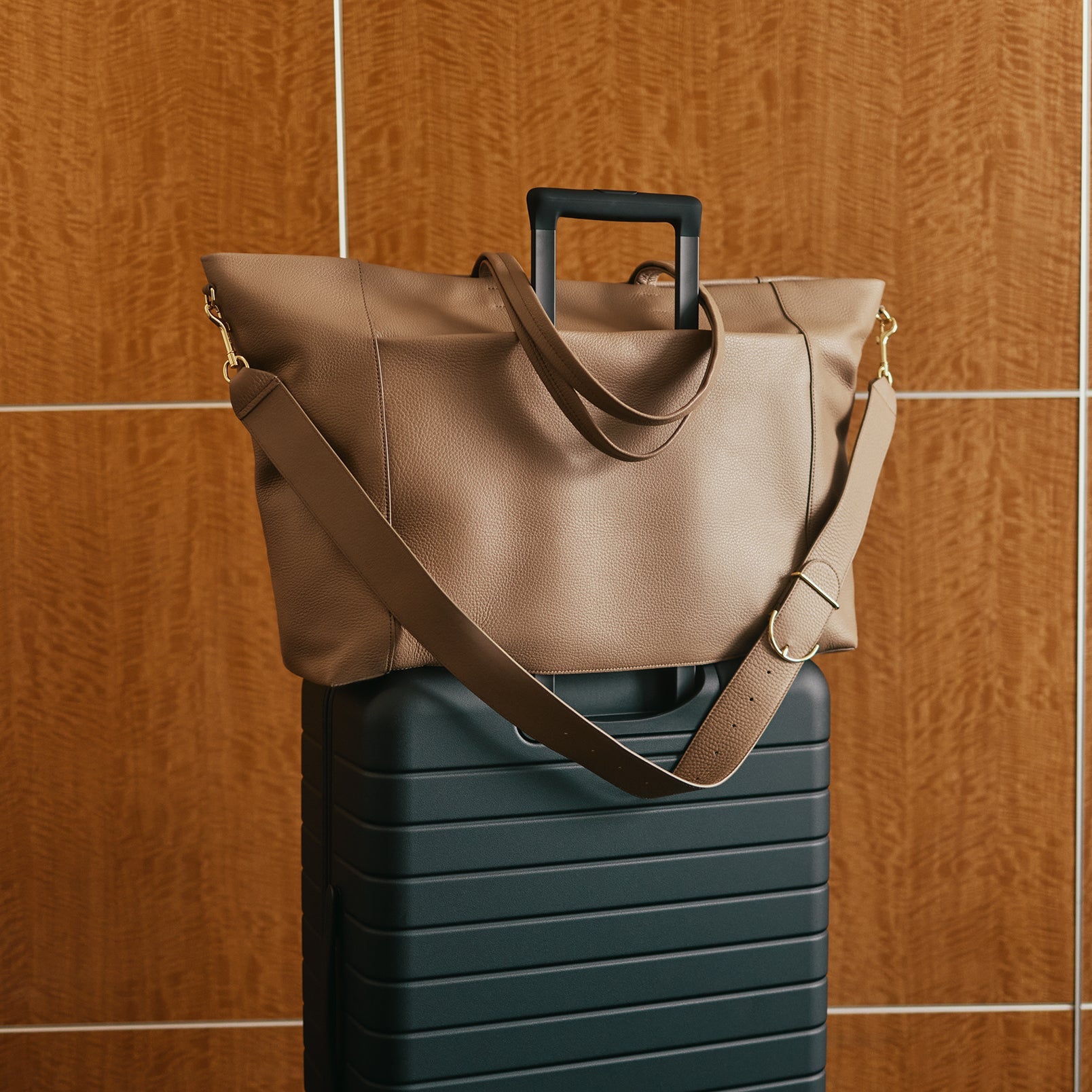 Easy Voyager Bag