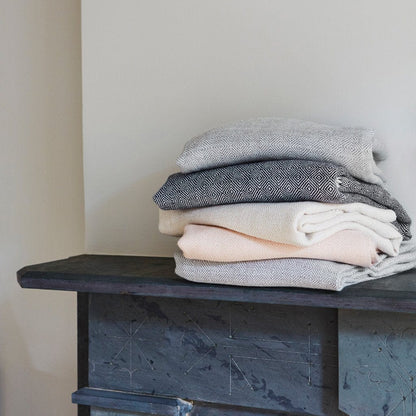 Diamanta Alpaca Throw