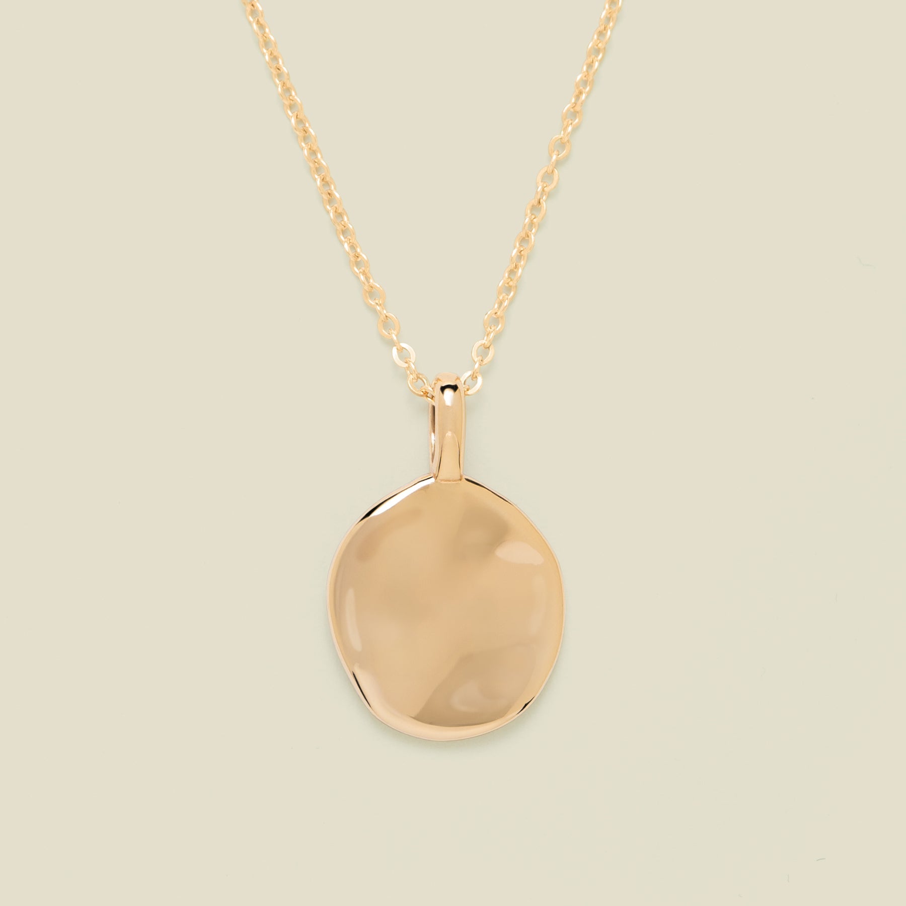 Engravable Heritage Circle Charm Necklace