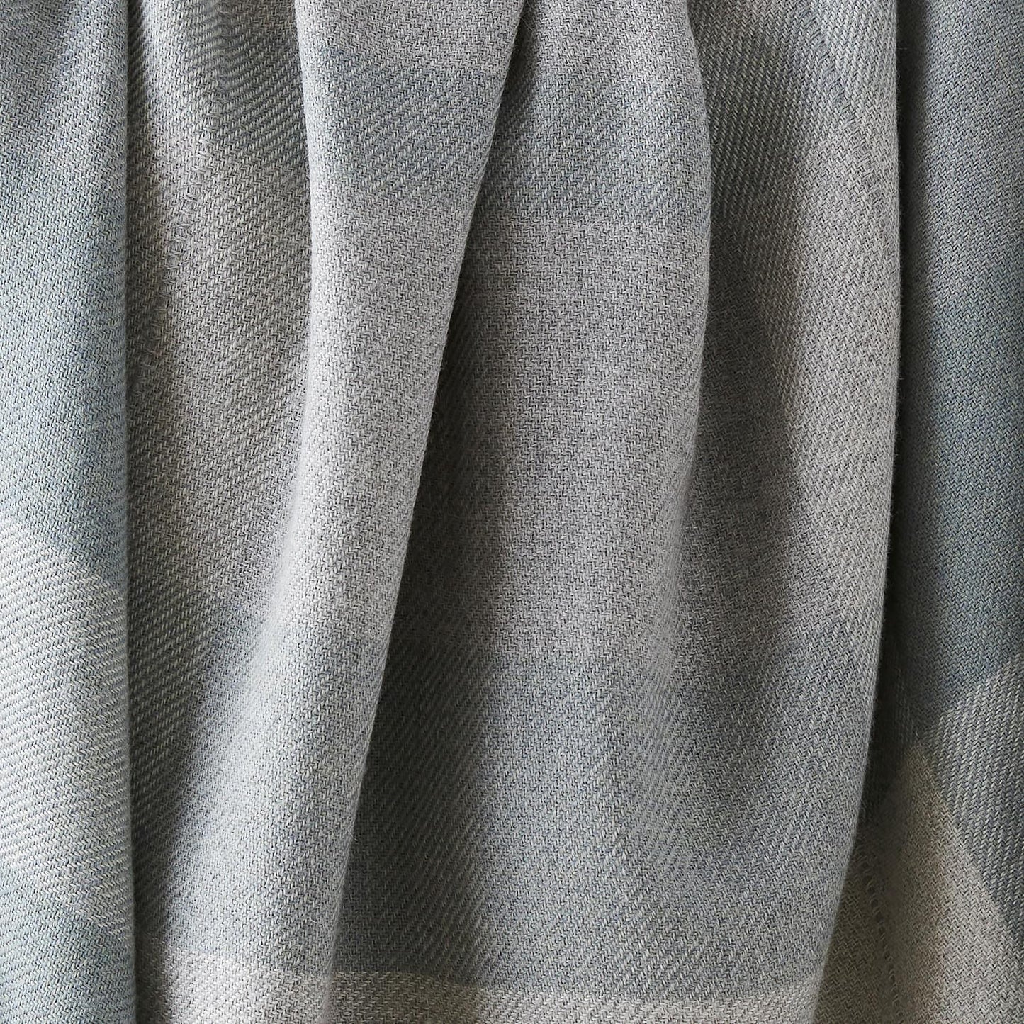 Esperanza Alpaca Throw