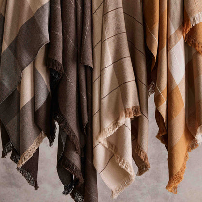 Esperanza Alpaca Throw