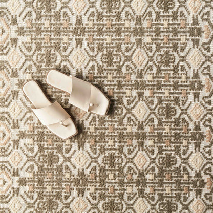 Hanita Hand-Knotted Area Rug