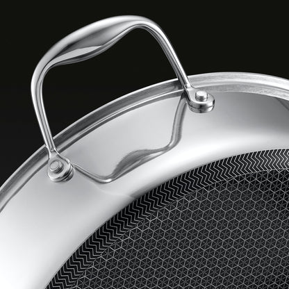 Hybrid Deep Sauté Pan with Lid, 5.5-Qt