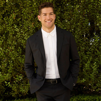 Jetsetter Blazer -- True Black