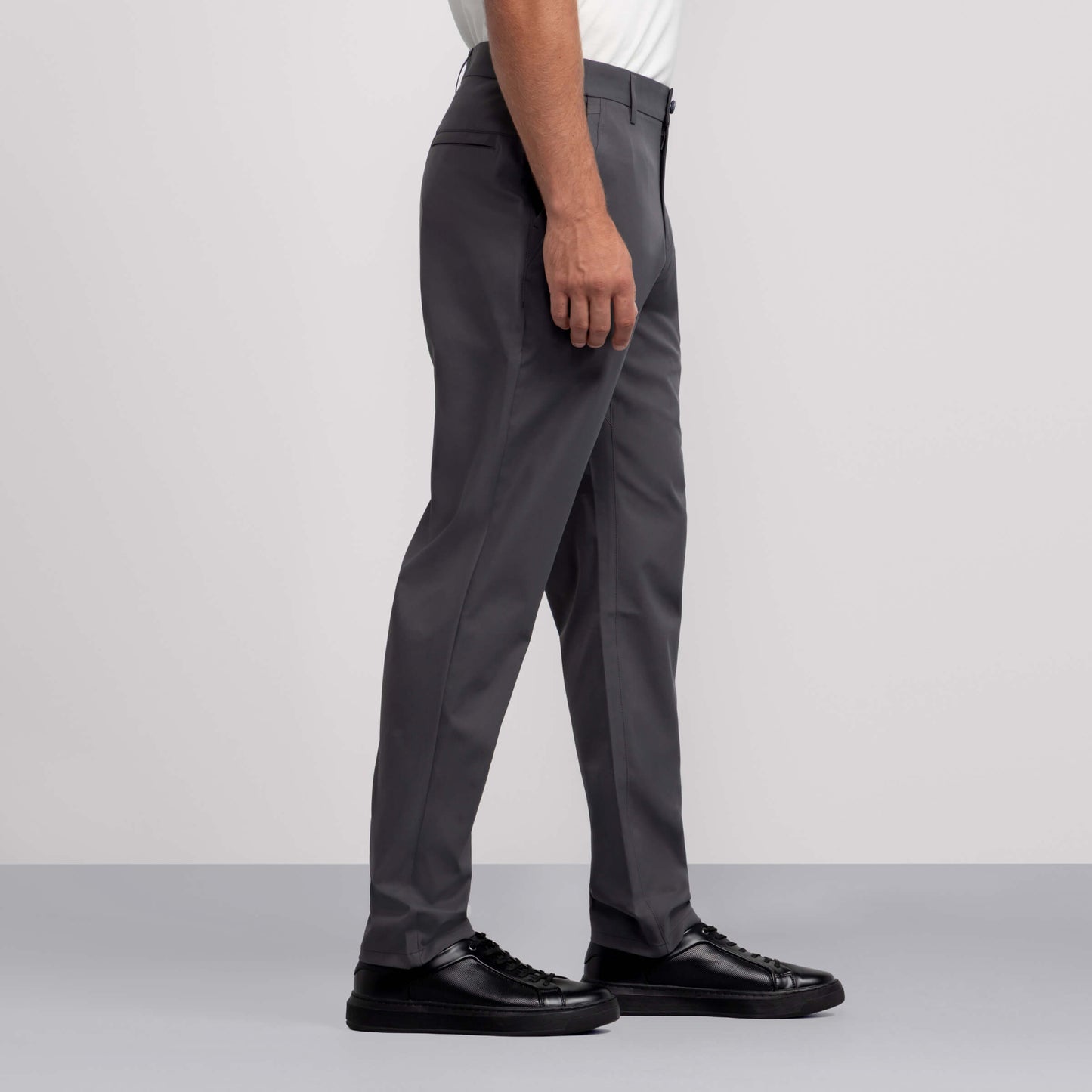 Jetsetter Tech Pant Relaxed Fit -- Charcoal Gray