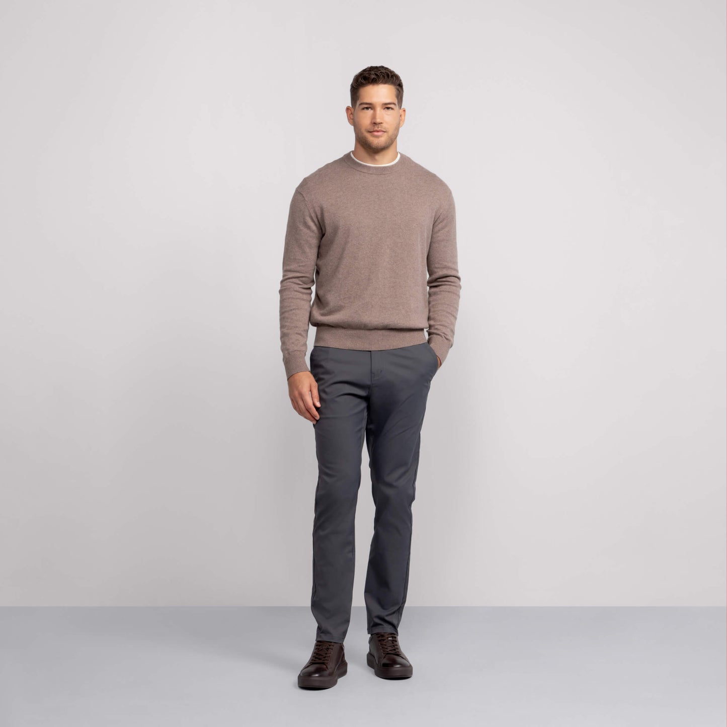 Jetsetter Tech Pant Straight Fit -- Charcoal Gray