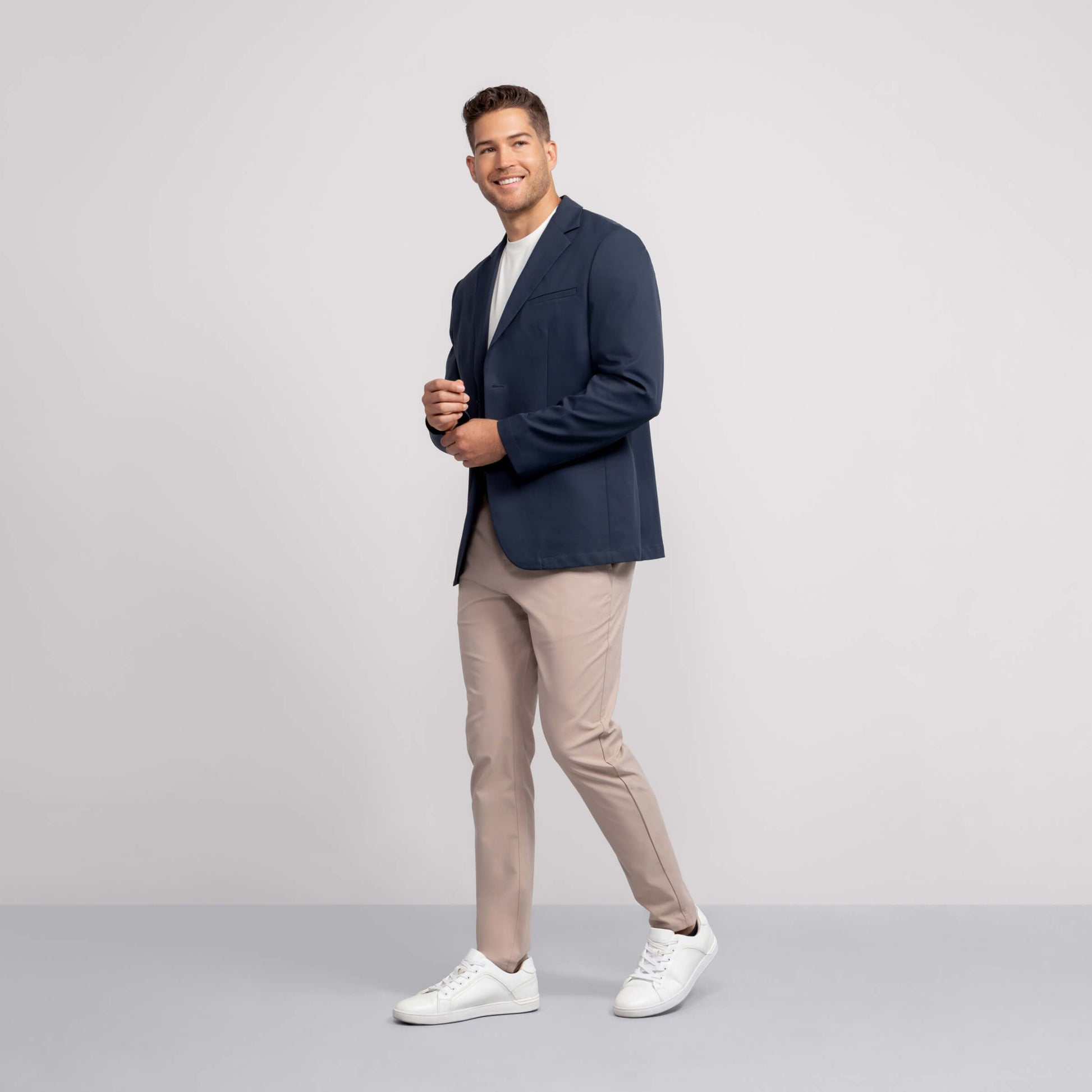 Jetsetter Tech Pant Classic Fit -- Oak Khaki