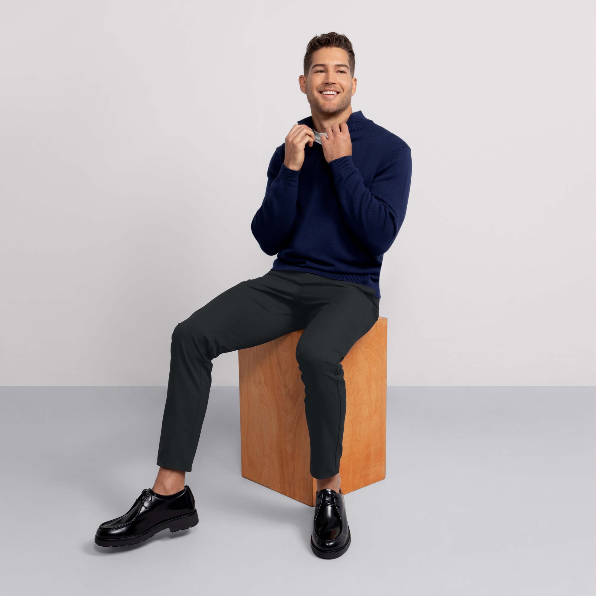 Jetsetter Tech Pant Slim Fit -- Space Black