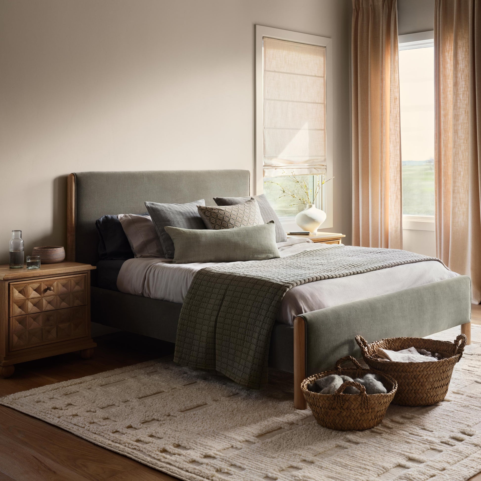 Jaya Nightstand