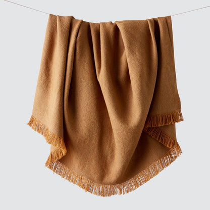 La Calle Alpaca Throw