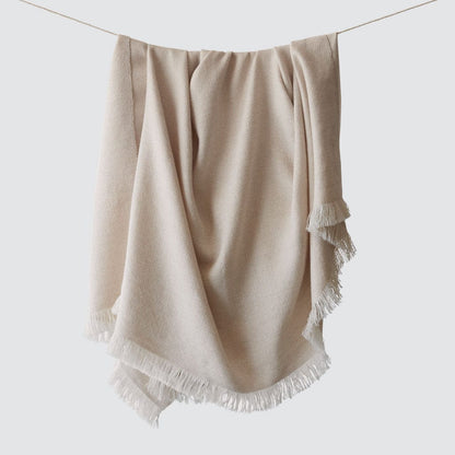 La Calle Alpaca Throw