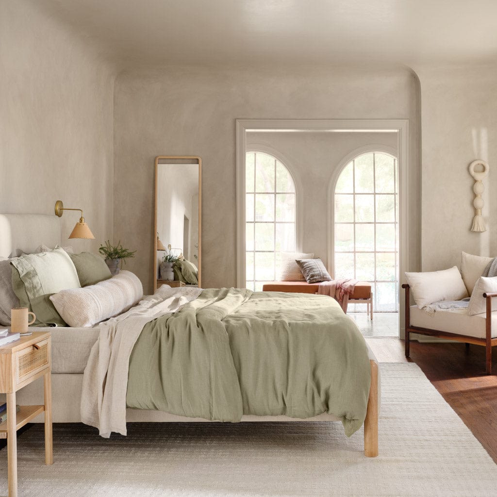 Laurel Bed with Low Footboard