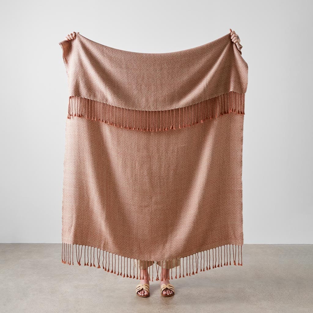Lirio Alpaca Throw