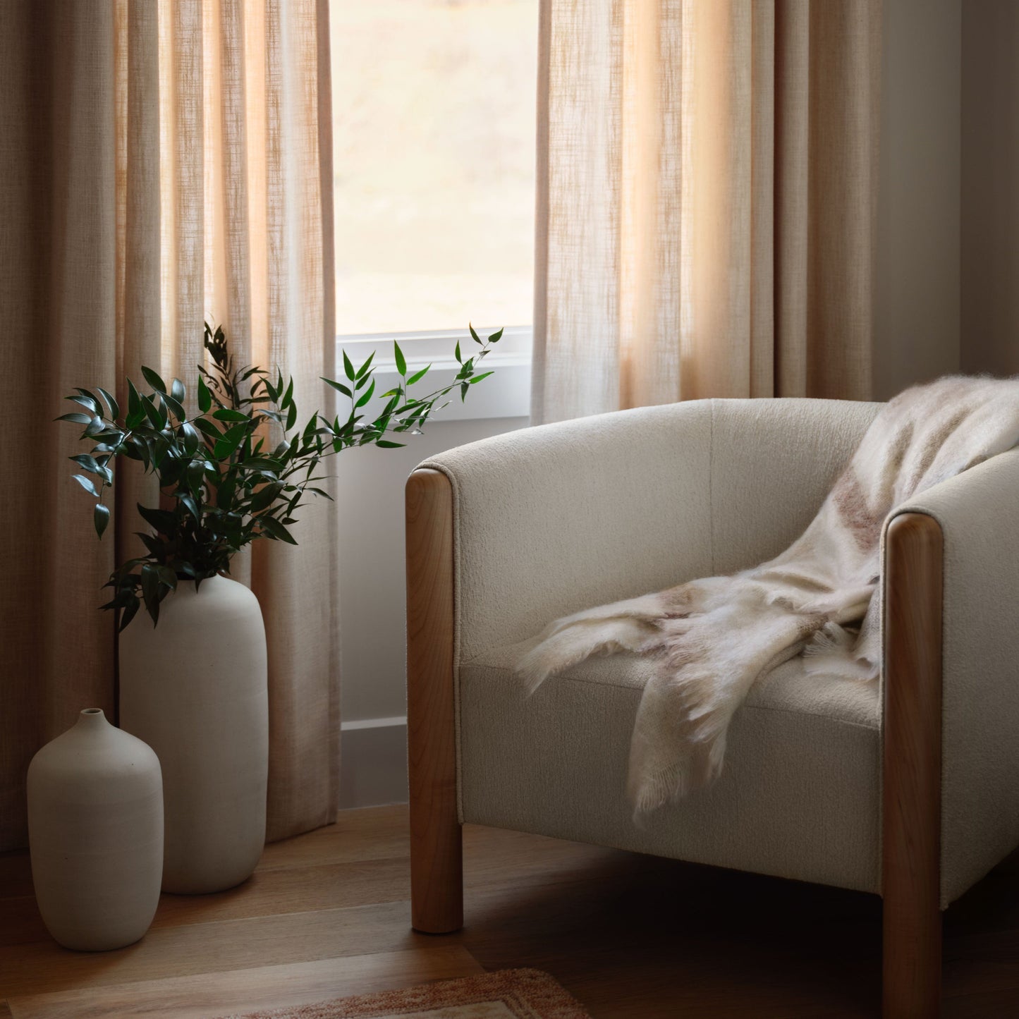 Loma Floor Vases