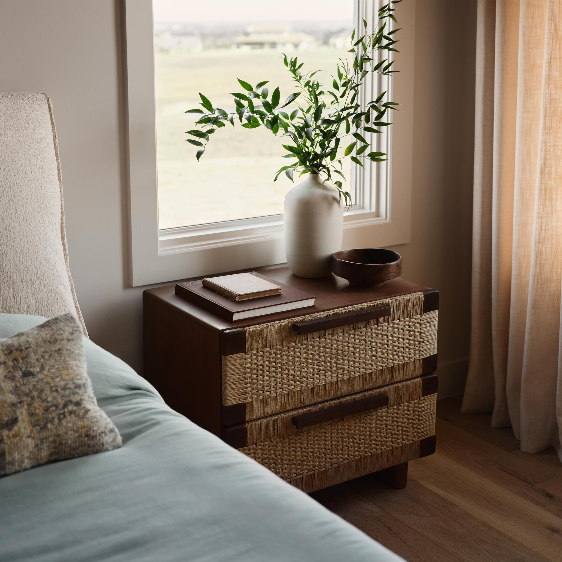 Loma Table Vases