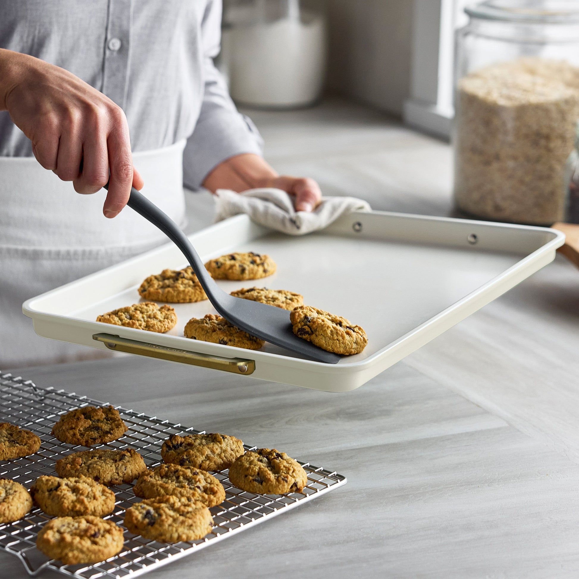 Reserve Bakeware 2-Piece Sheet Pan Set | Cream