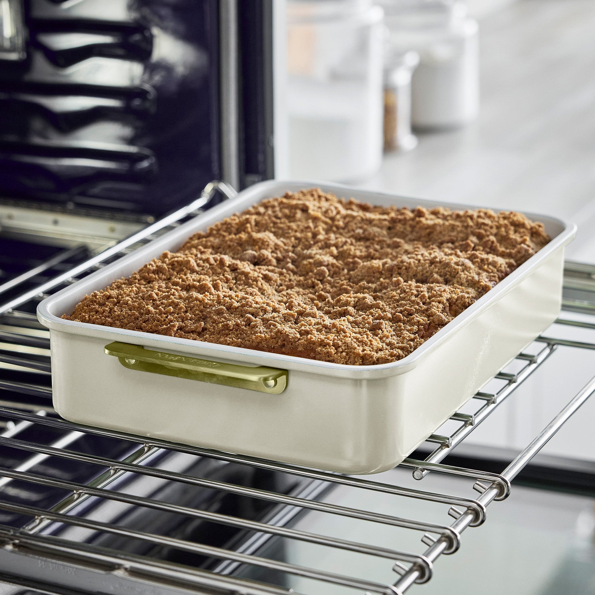 Reserve Bakeware 13" x 9" Rectangular Pan | Cream