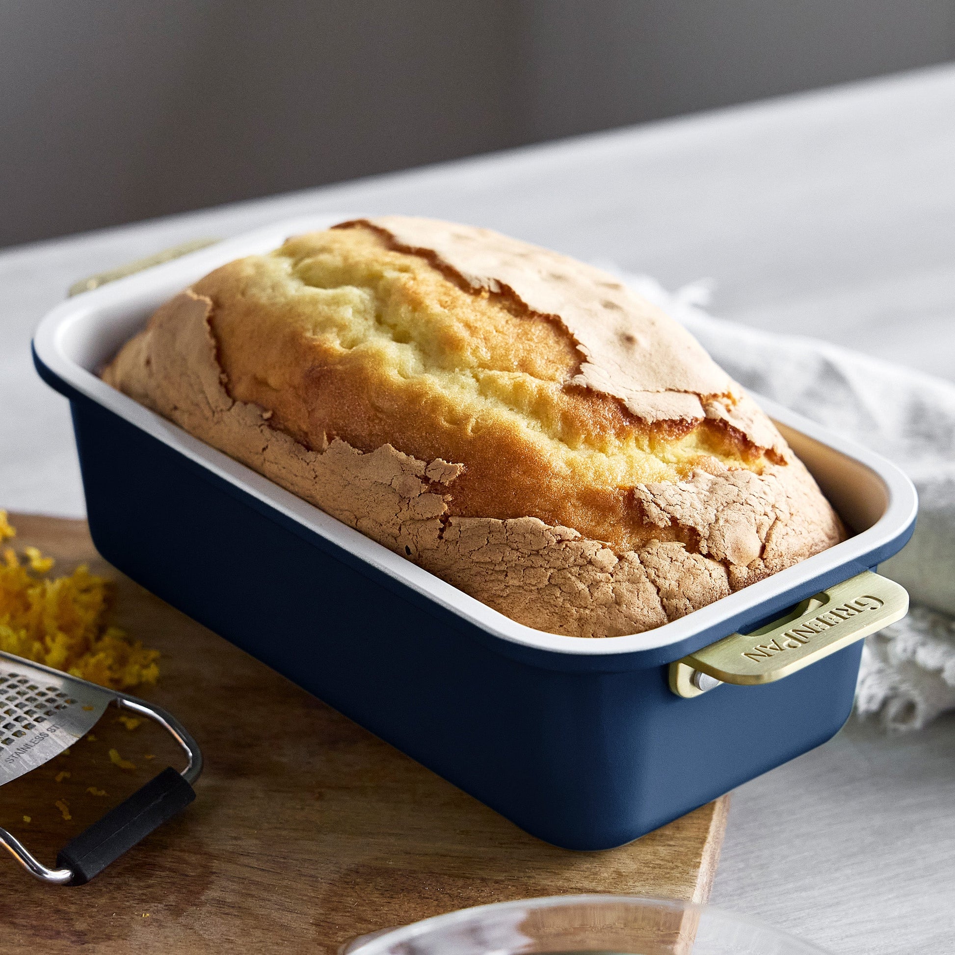 Reserve Pro 18-Piece Cookware & Bakeware Set | Twilight