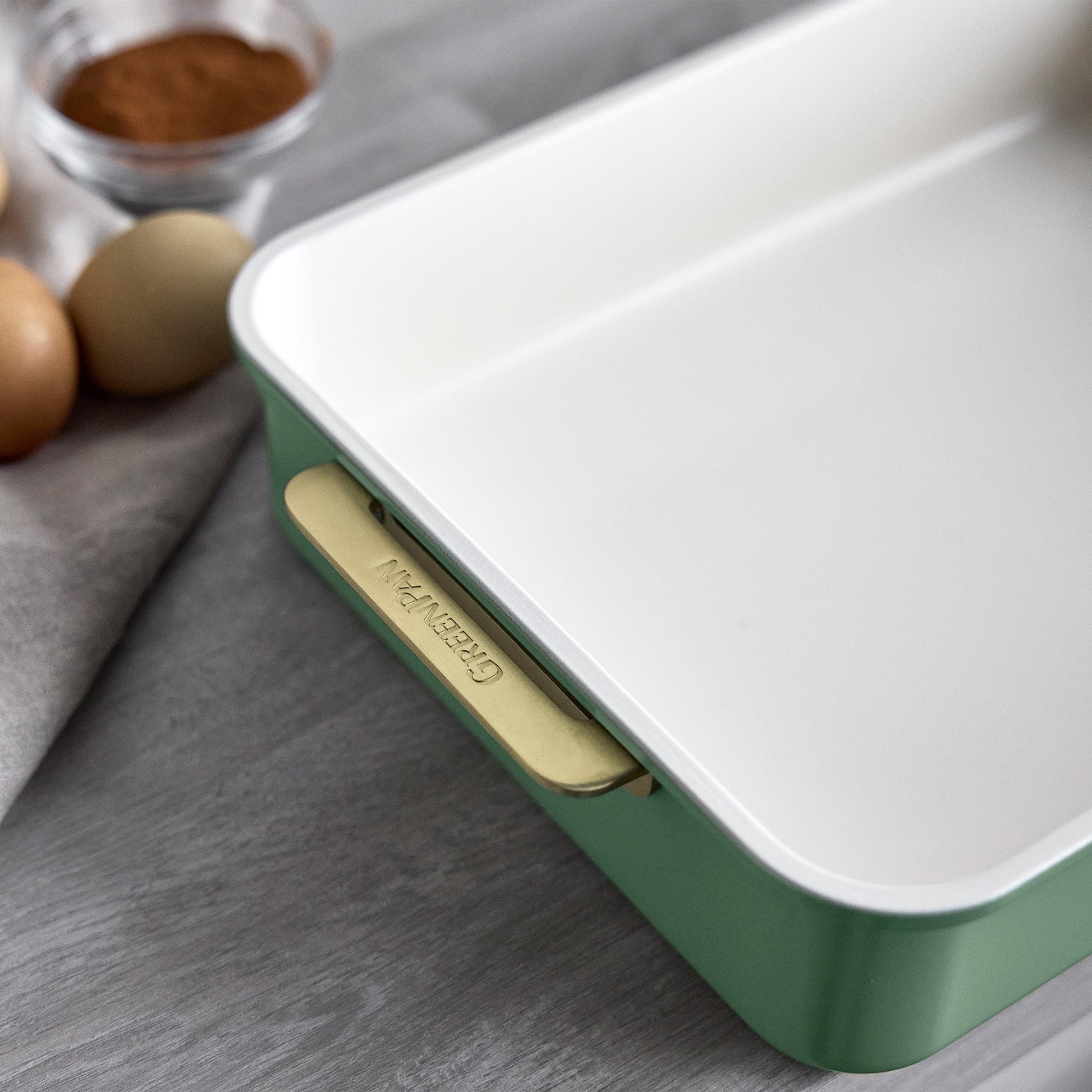Reserve Bakeware 3-Piece Set | Multicolor
