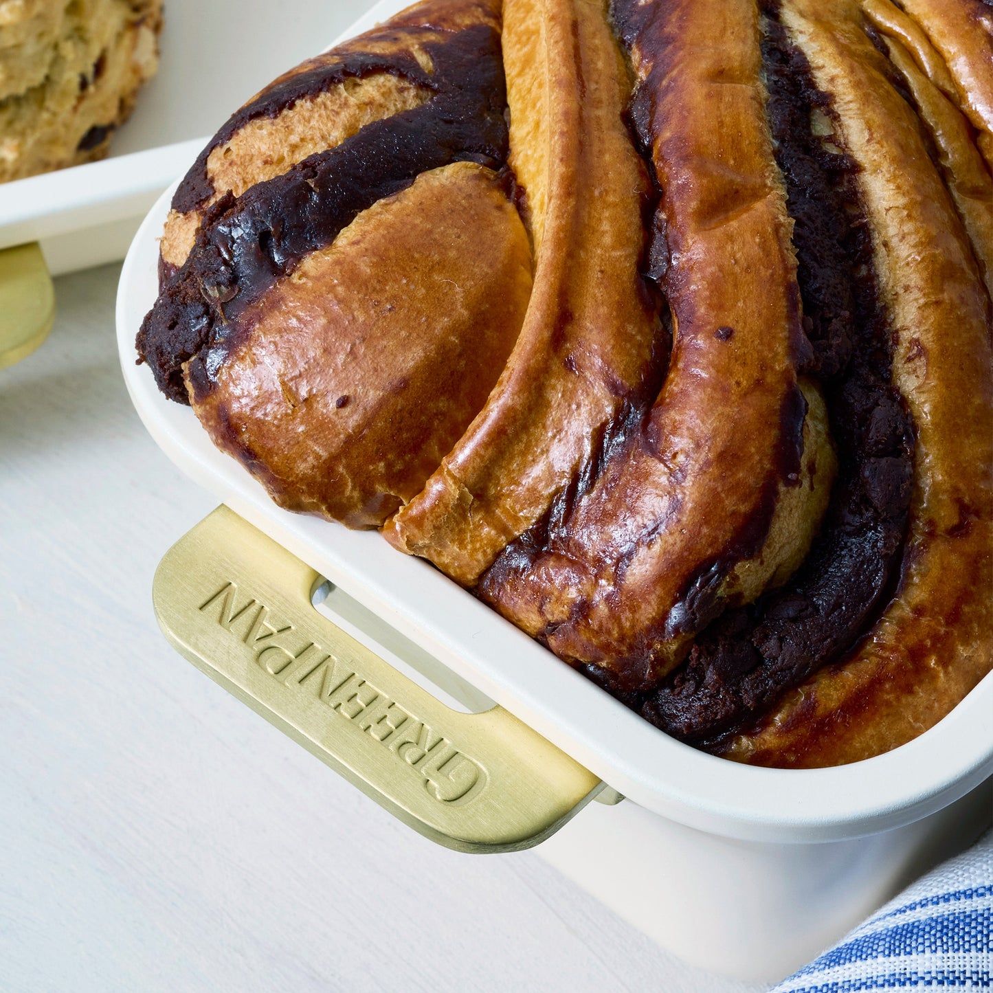 Reserve Bakeware 8" x 4" Loaf Pan | Cream