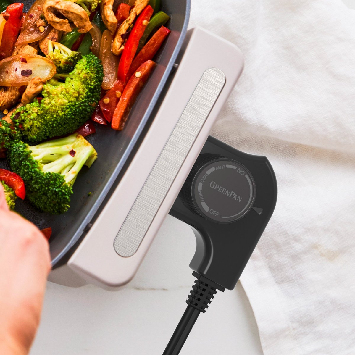 7-Quart Advanced Skillet | Clay