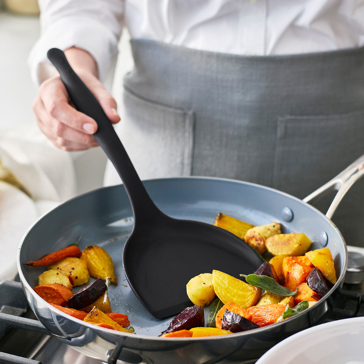 Premiere Silicone Roasting Scoop | Black
