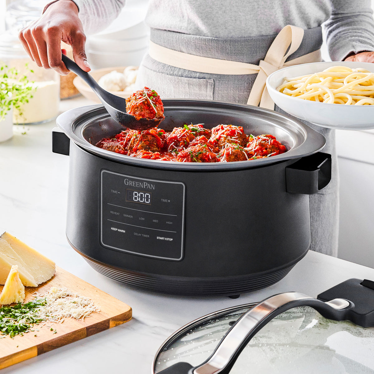 8-Quart Locking Lid Slow Cooker | Graphite