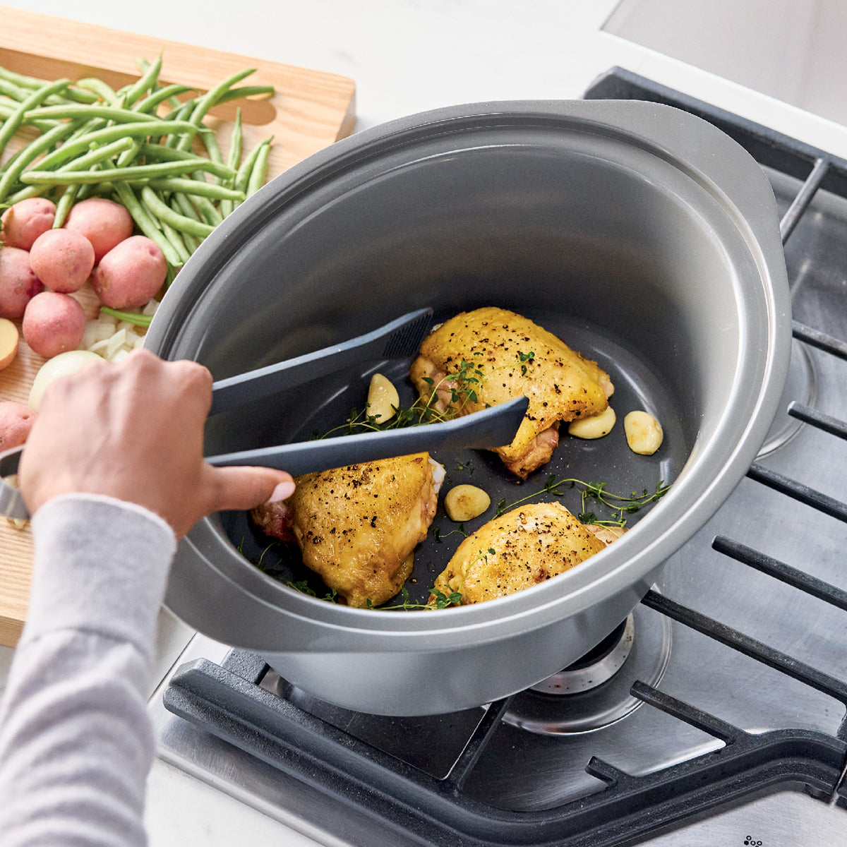 8-Quart Locking Lid Slow Cooker | Graphite