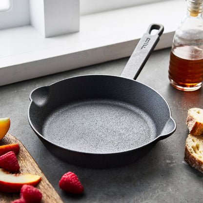 Bobby Flay by GreenPan 8" Cast Iron Frypan