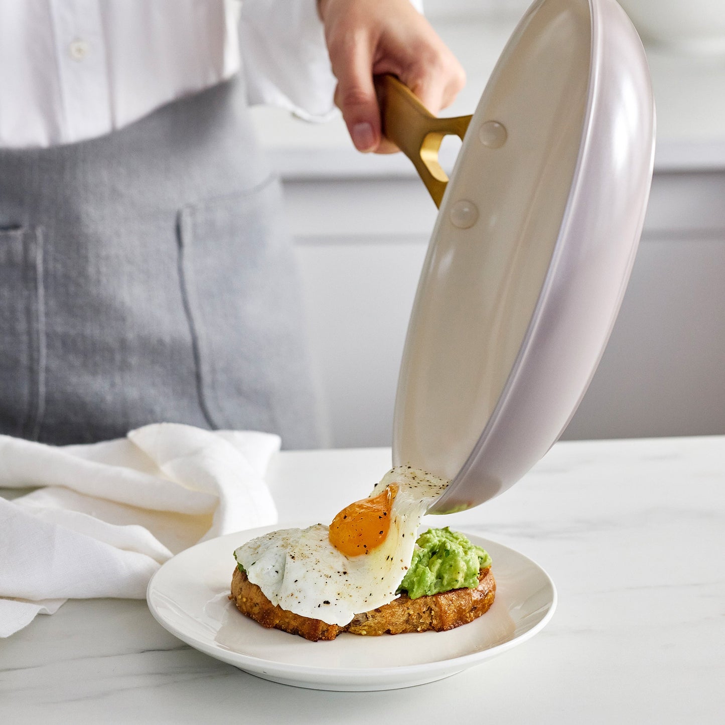 Reserve Pro Ceramic Nonstick 10" and 12" Frypan Set | Oyster