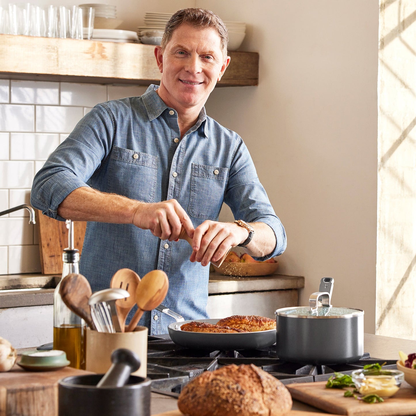 Bobby Flay by GreenPan Professional Ceramic Nonstick 6-Quart Stockpot with Lid | Graphite