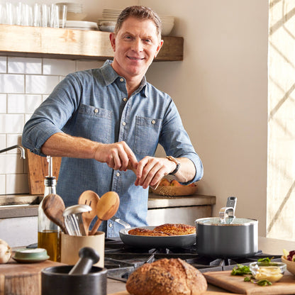 Bobby Flay by GreenPan Professional Ceramic Nonstick 6-Quart Stockpot with Lid | Graphite