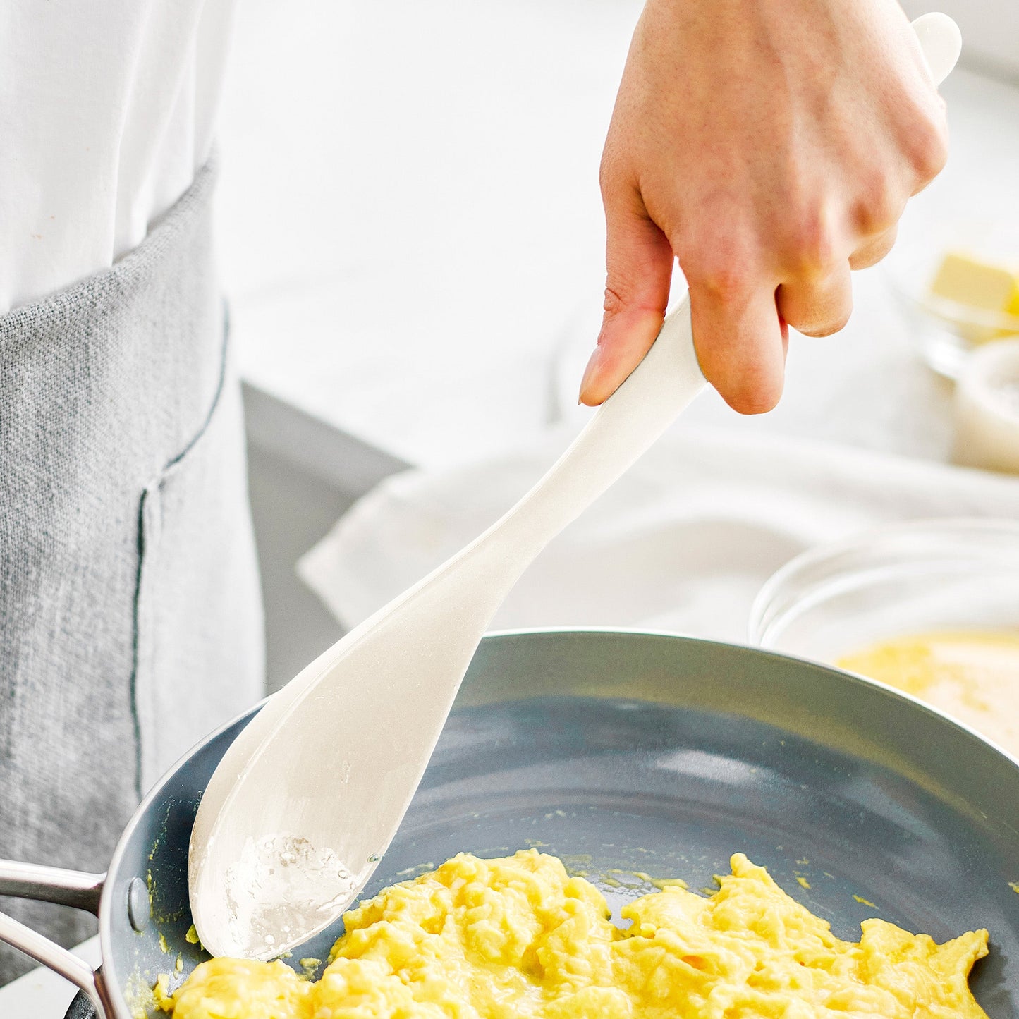 Premiere Silicone 8-Piece Utensil and Crock Set | Bisque