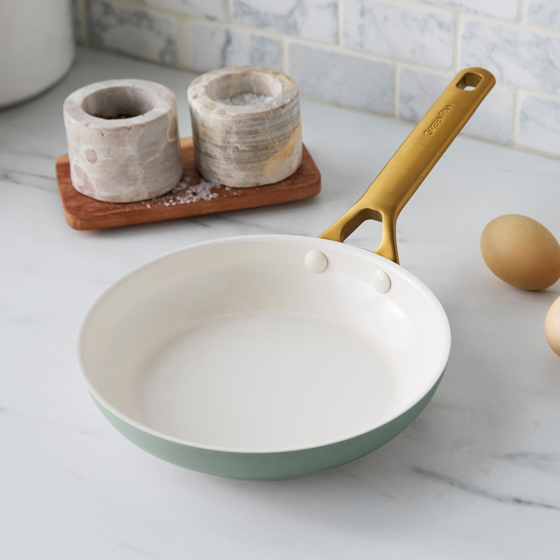 Reserve Pro Ceramic Nonstick 8" Frypan | Moss