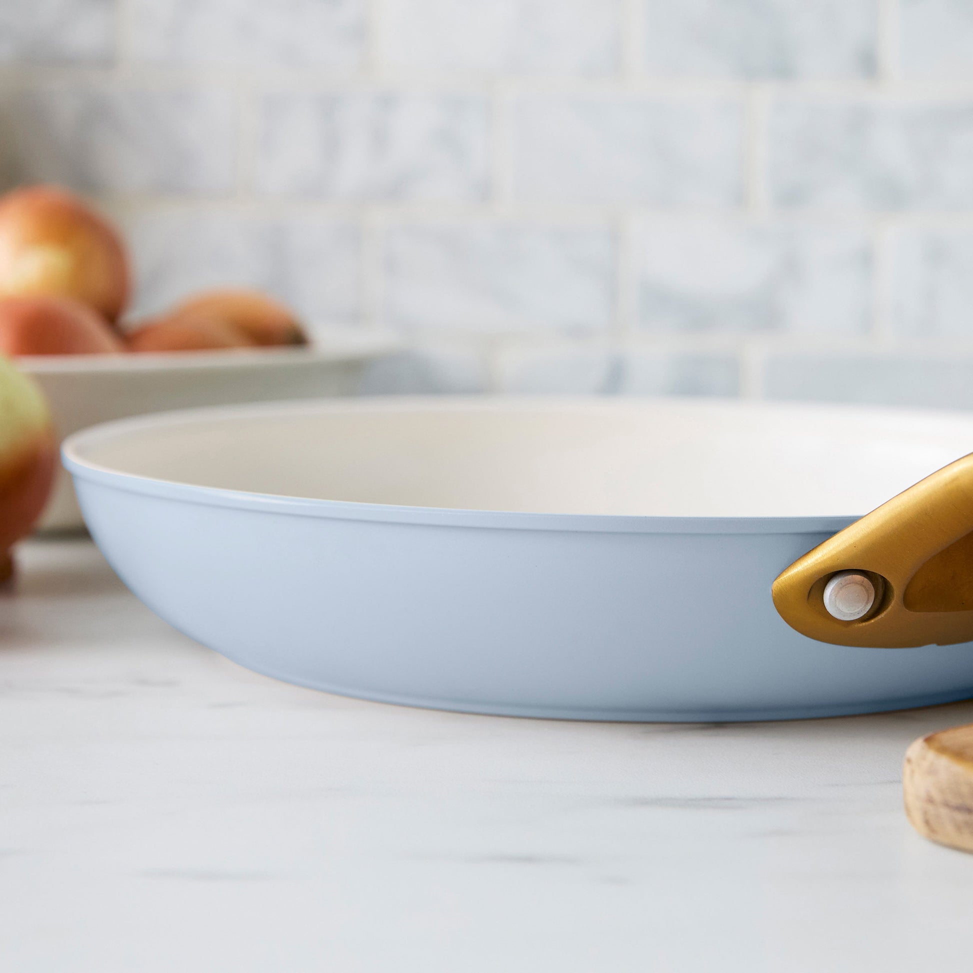 Reserve Pro Ceramic Nonstick 10-Piece Cookware Set | Glacier