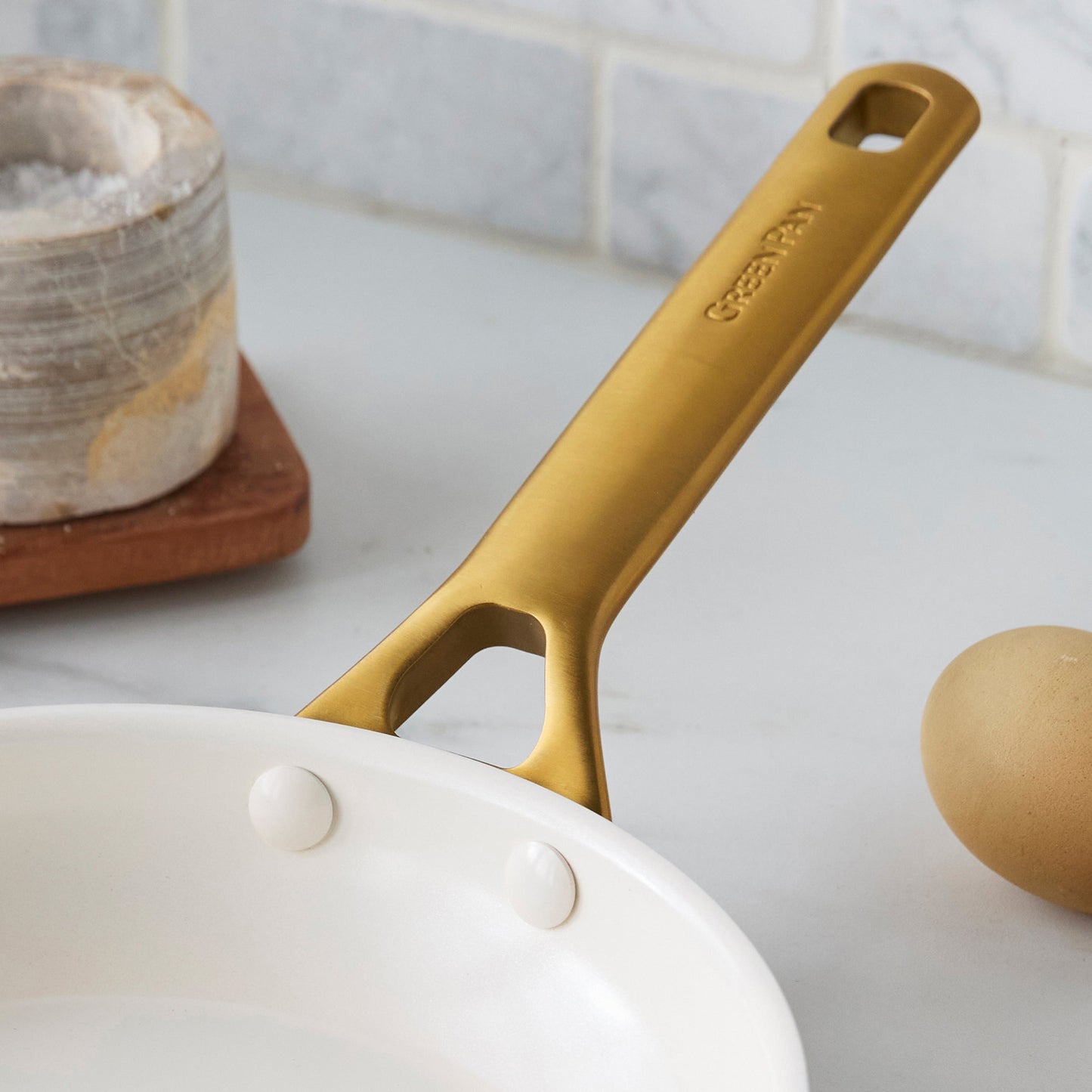 Reserve Pro Ceramic Nonstick 8" Frypan | Harvest