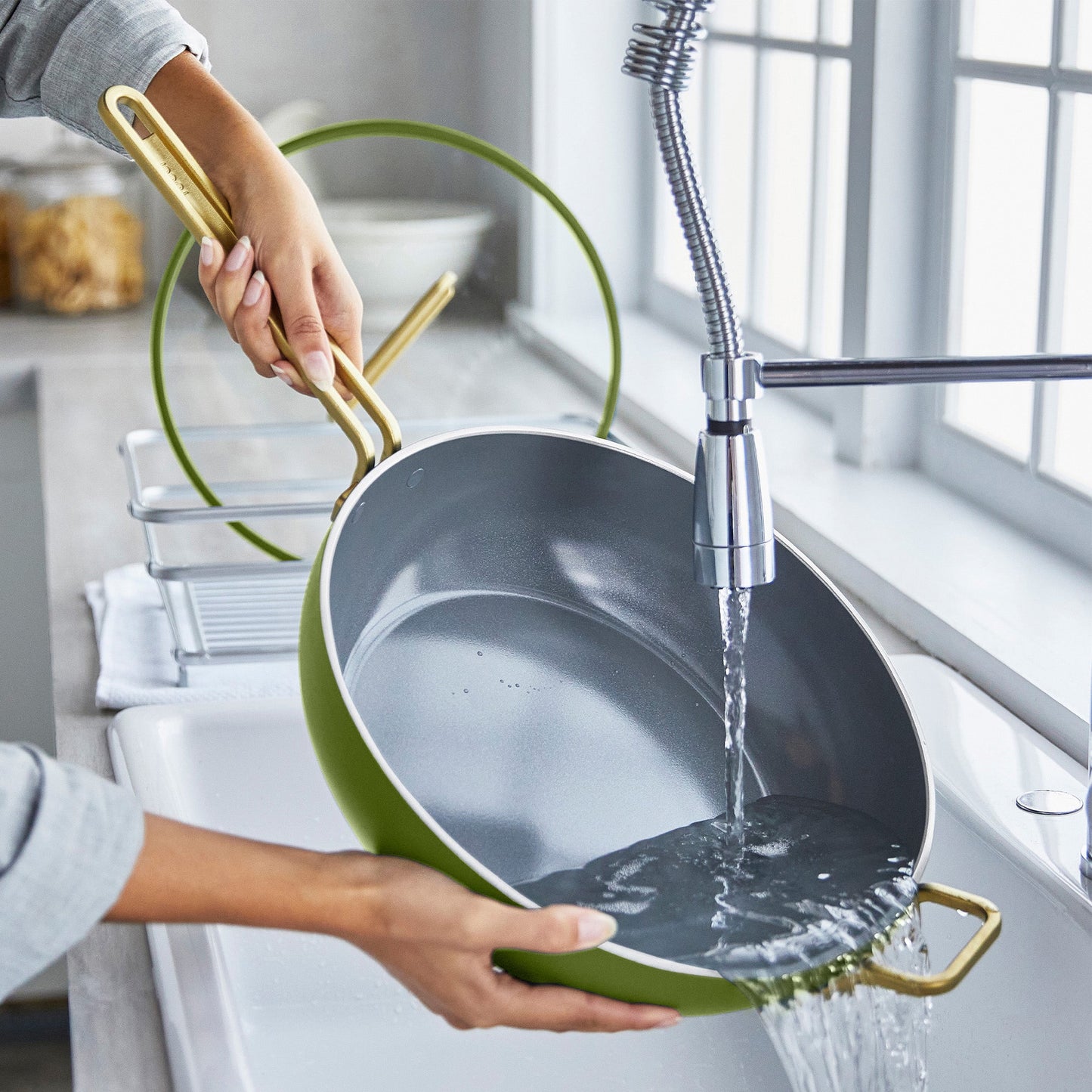 Stanley Tucci™ Ceramic Nonstick 6.5-Quart Essential Stanley Pan | Tuscan Olive