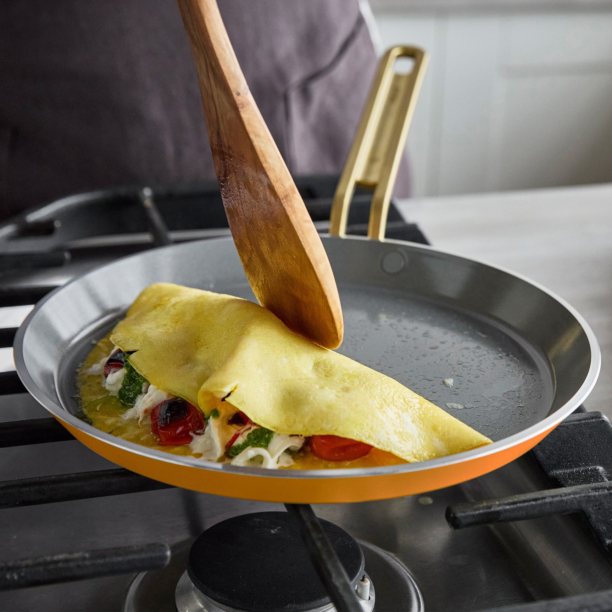 Stanley Tucci™ Ceramic Nonstick 10" Crepe and Omelette Pan | Roma Gold