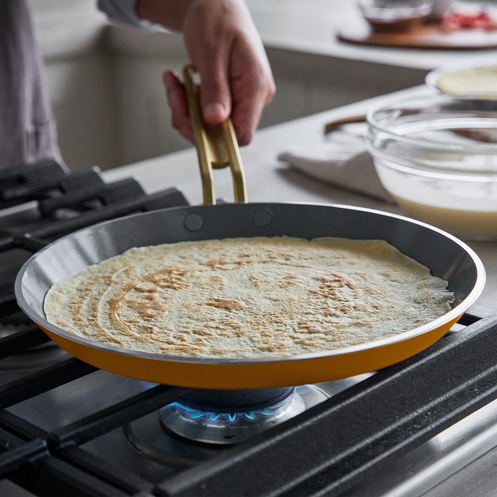 Stanley Tucci™ Ceramic Nonstick 10" Crepe and Omelette Pan | Roma Gold