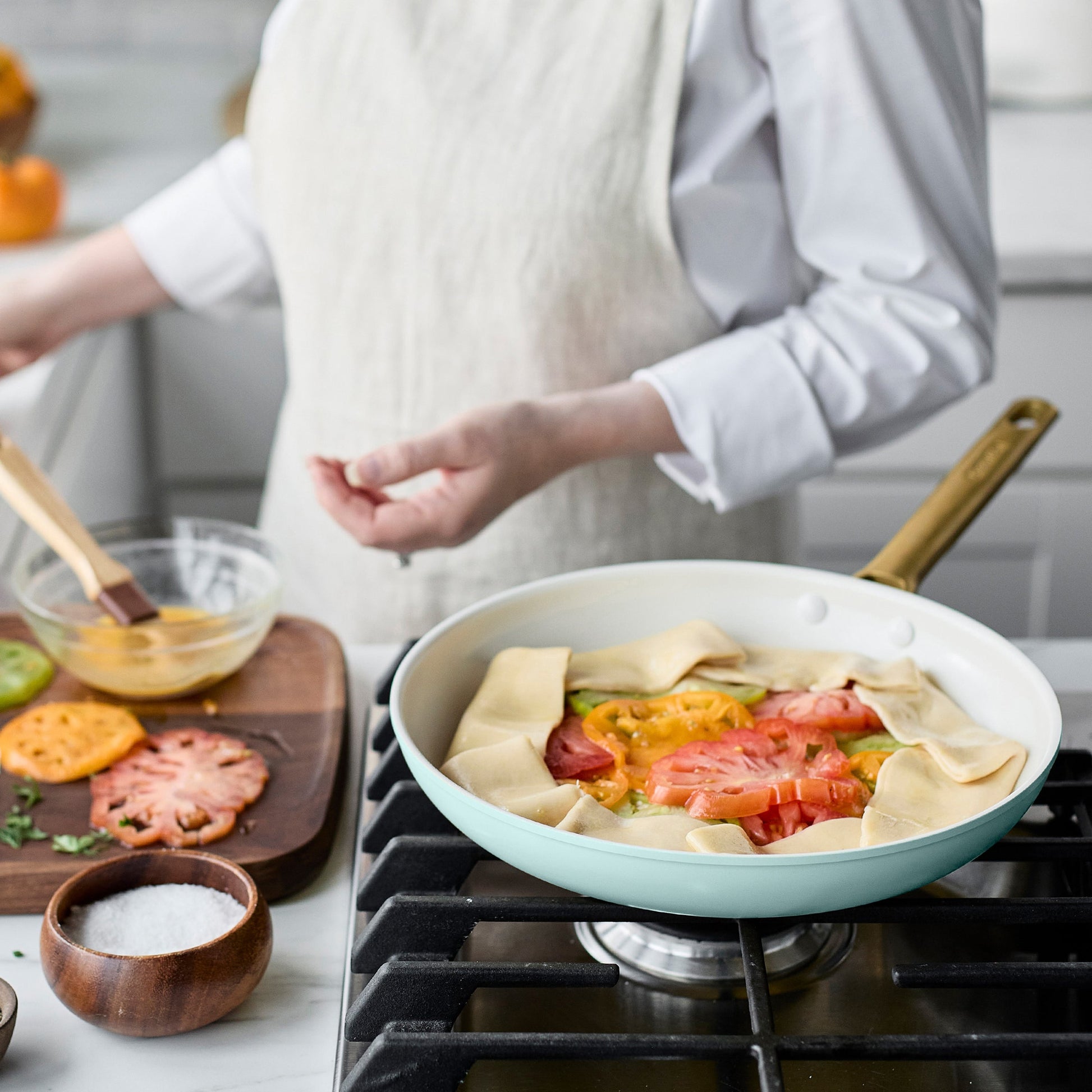 Reserve Pro Ceramic Nonstick 10-Piece Cookware Set | Seaside
