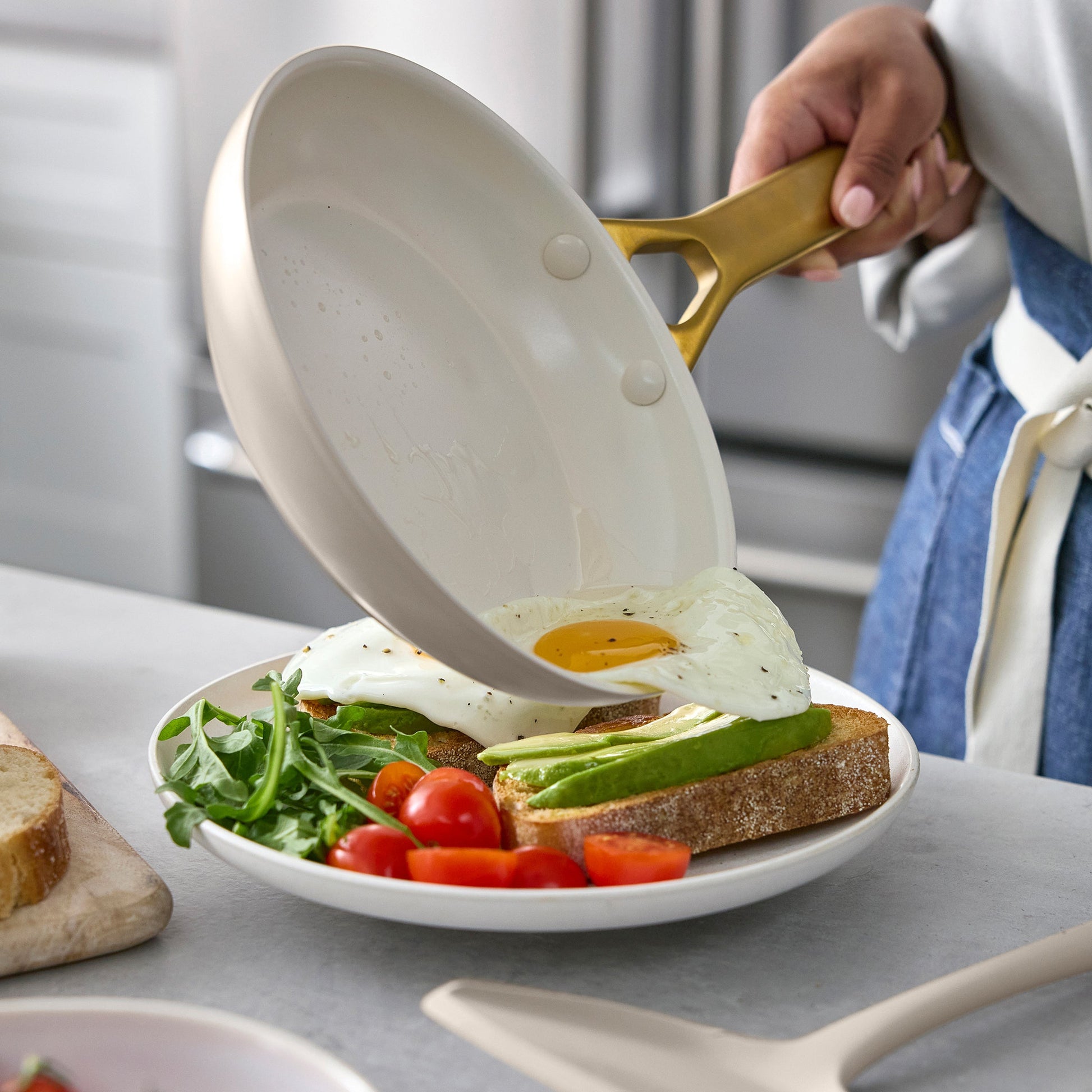 Reserve Pro Ceramic Nonstick 10-Piece Cookware Set | Macadamia