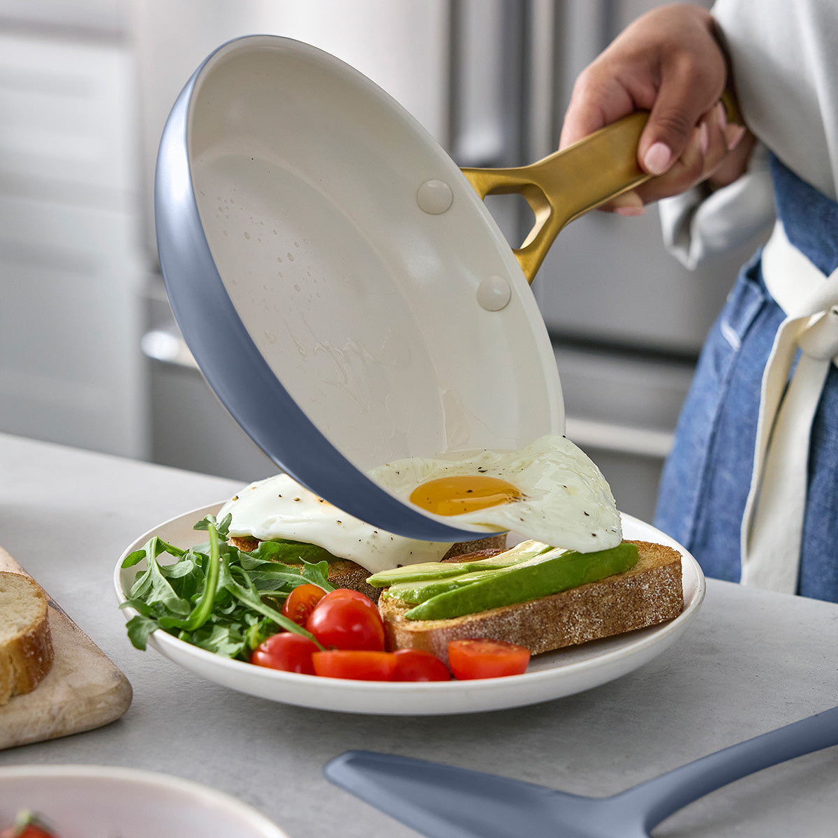 Reserve Pro Ceramic Nonstick 10" and 12" Frypan Set | Ocean