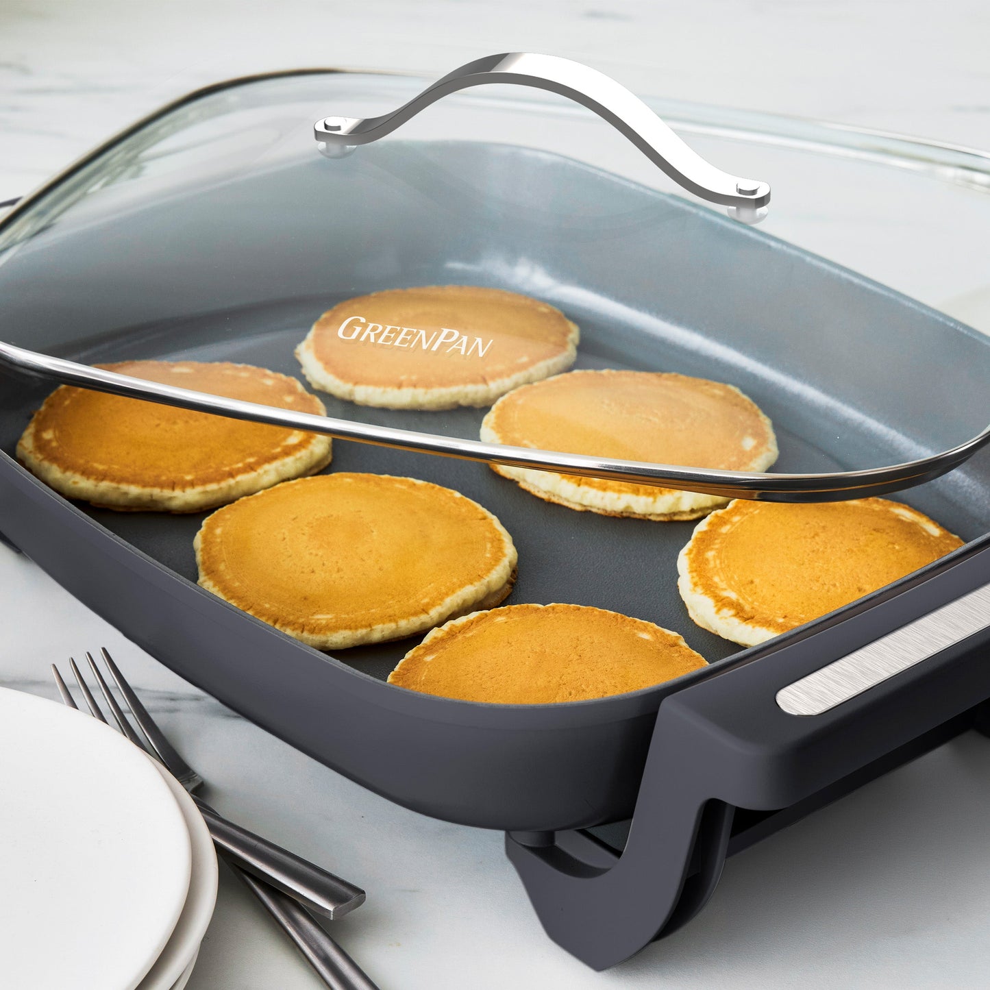 7-Quart Advanced Skillet | Graphite
