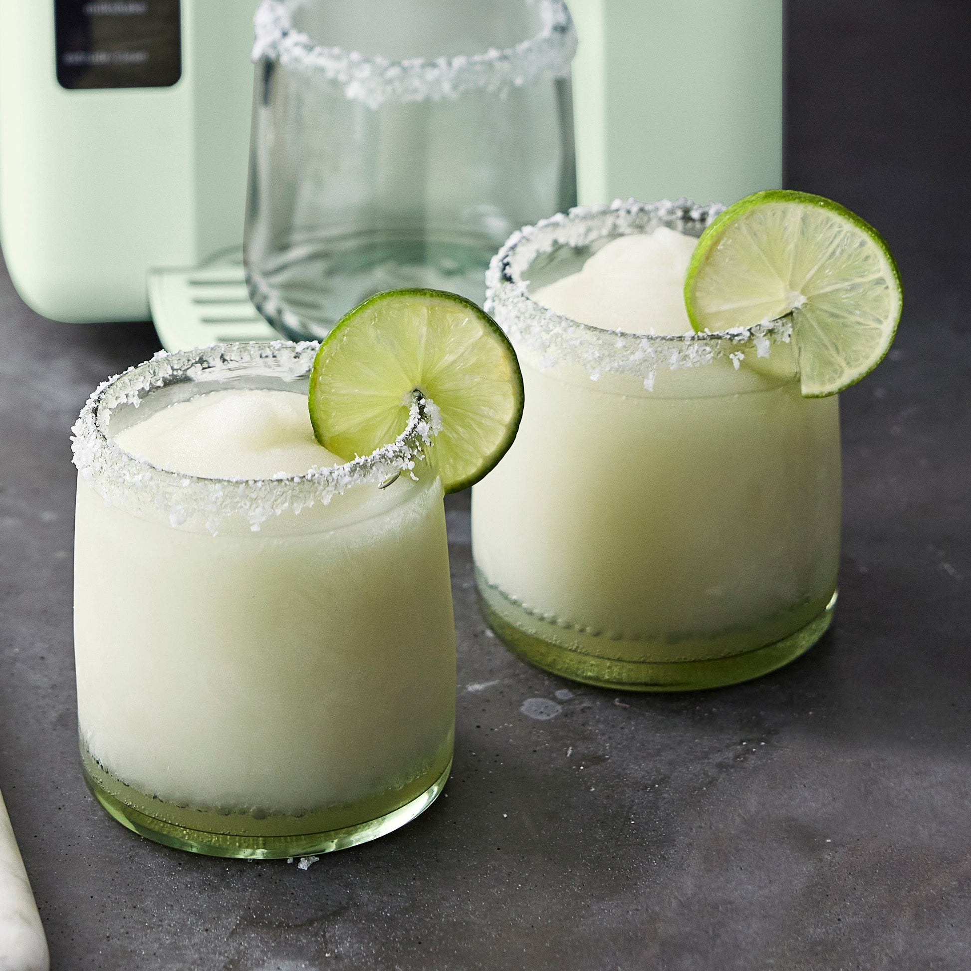 Frost Classic Ice Cream & Frozen Drink Recipe Book