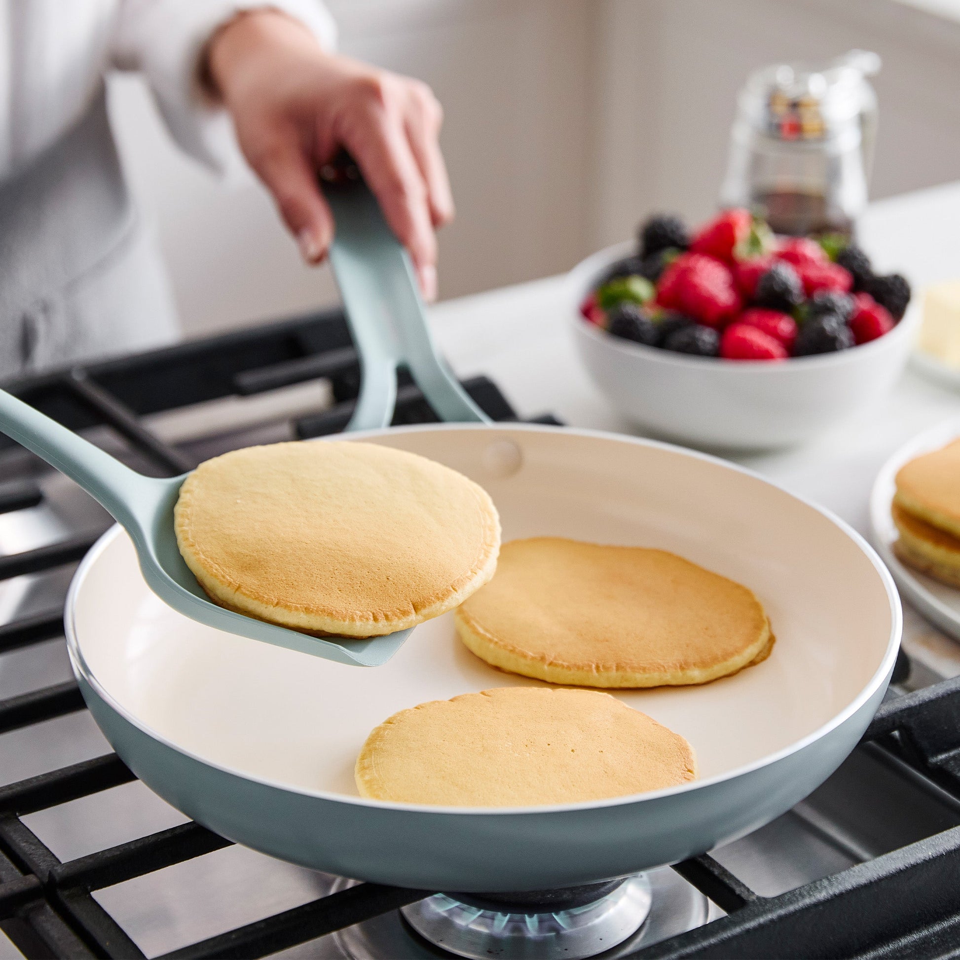 Nova Gallery Ceramic Nonstick 10-Piece Cookware Set | Coastline