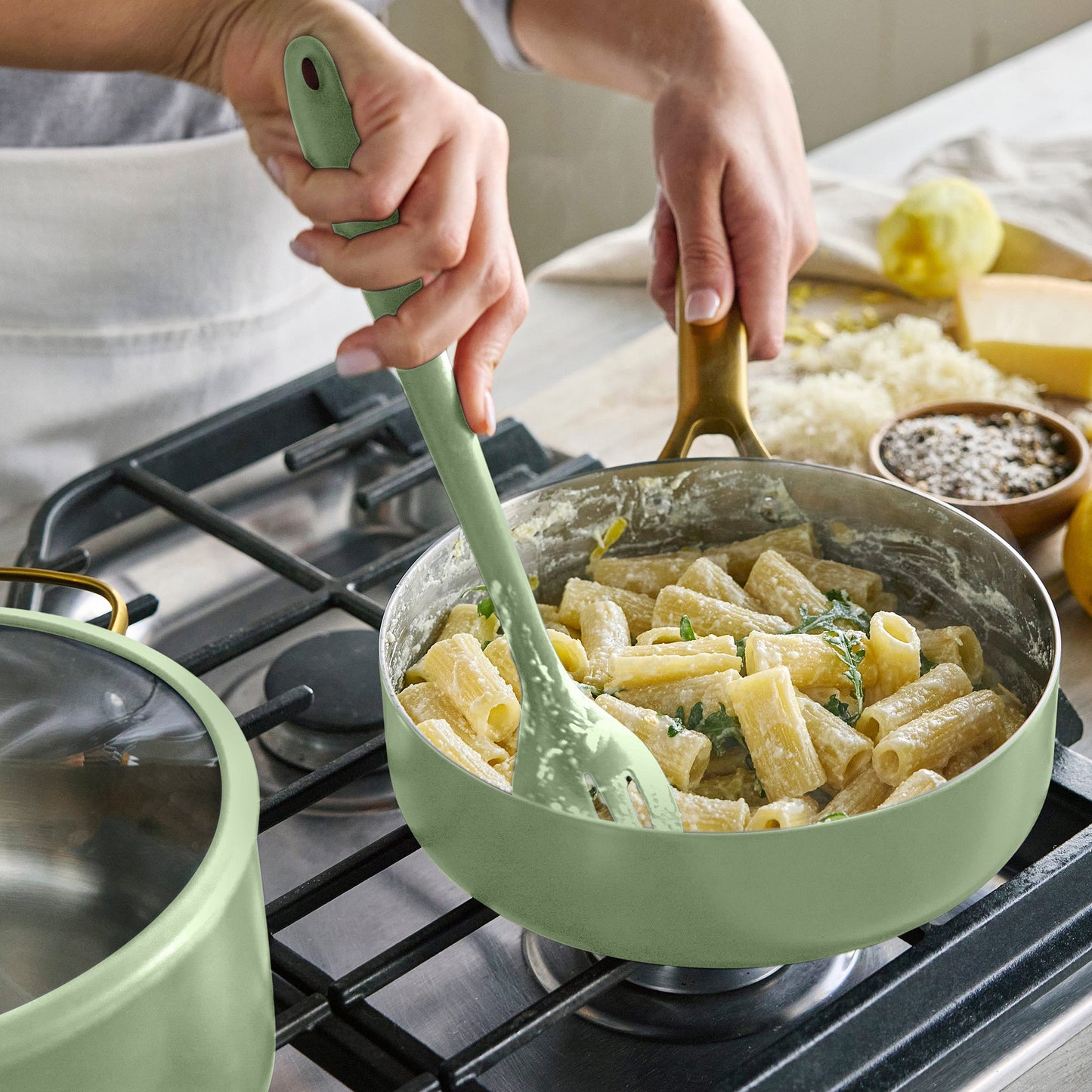 Reserve Pro 20-Piece Cookware & Bakeware Set | Sage
