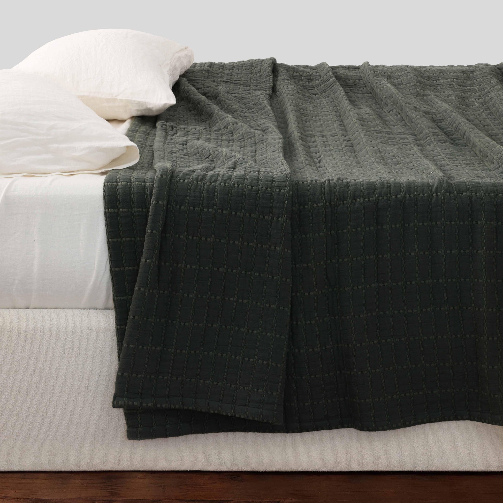 Naya Organic Cotton Quilted Bed Blanket