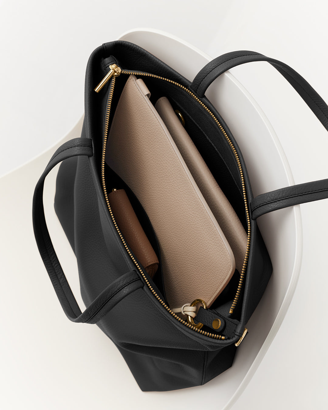 Tall Easy Zipper Tote