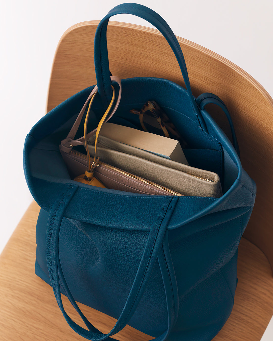 Tall Easy Tote (Previous Version)